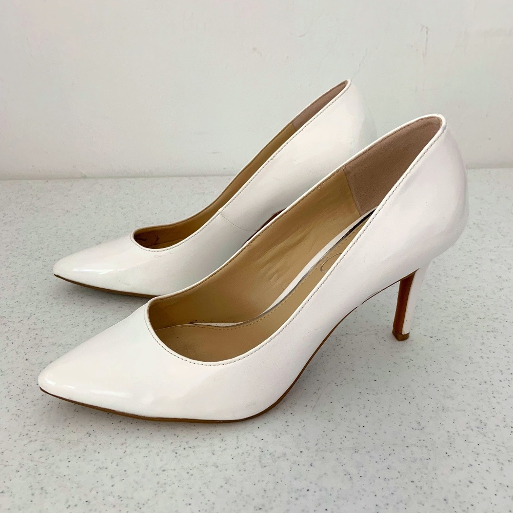 Jessica Simpson Patent Leather Pointed Toe Heels in White Size 6 1/2